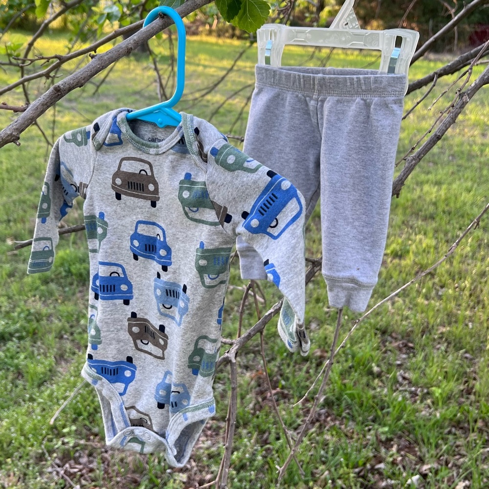 Carters matching car onesie and sweat bottoms